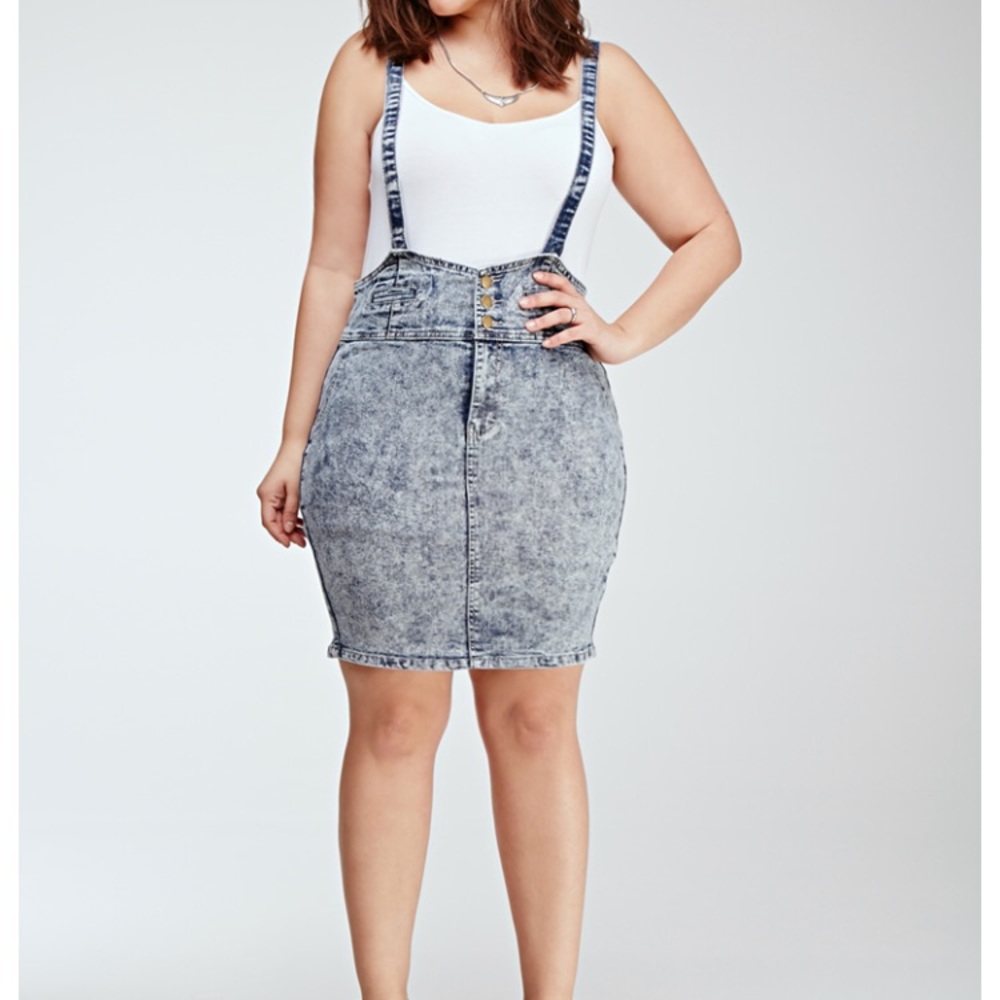 Plus size mineral wash overall skirt